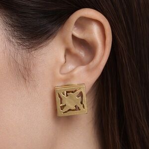 Salvatore Ferragamo High Heel Motif Gold Clip-On Earrings